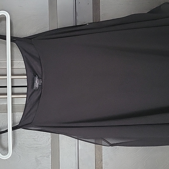 Le Chateau Chiffon Cold Shoulder Cape Dress - Picture 5 of 6